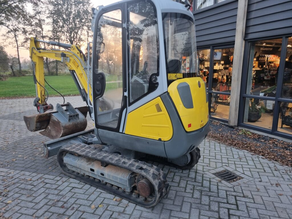 WACKER NEUSON ET24 minidigger - Мини-экскаватор: фото 3 WACKER NEUSON ET24 minidigger - Мини-экскаватор: фото 3