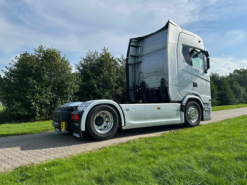 Scania 660S V8 NGS | 4x2 NB | 6 BALON SUSPENSION | RETARDER | FULL-AIR | PTO PREP. | PARK-COOLER | - Тягач: фото 5 Scania 660S V8 NGS | 4x2 NB | 6 BALON SUSPENSION | RETARDER | FULL-AIR | PTO PREP. | PARK-COOLER | - Тягач: фото 5