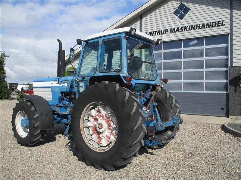 Ford TW 25 Regulær - Трактор: фото 3 Ford TW 25 Regulær - Трактор: фото 3