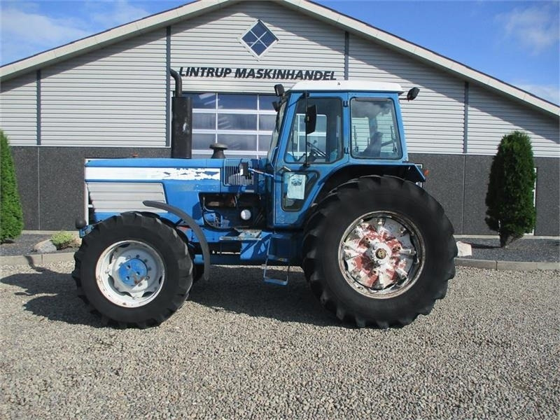 Ford TW 25 Regulær - Трактор: фото 1 Ford TW 25 Regulær - Трактор: фото 1
