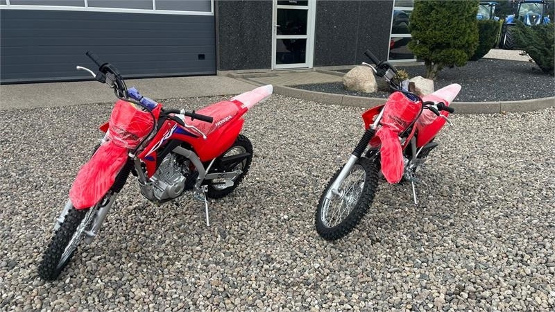 Honda CRF 125 F - Квадроцикл: фото 5 Honda CRF 125 F - Квадроцикл: фото 5