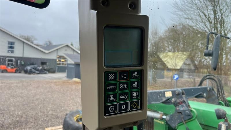 John Deere 6800 Med frontlift. - Трактор: фото 5 John Deere 6800 Med frontlift. - Трактор: фото 5