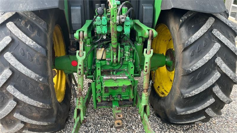 John Deere 6910 Auto Quad II-TLS Med frontlæsser - Трактор: фото 4 John Deere 6910 Auto Quad II-TLS Med frontlæsser - Трактор: фото 4
