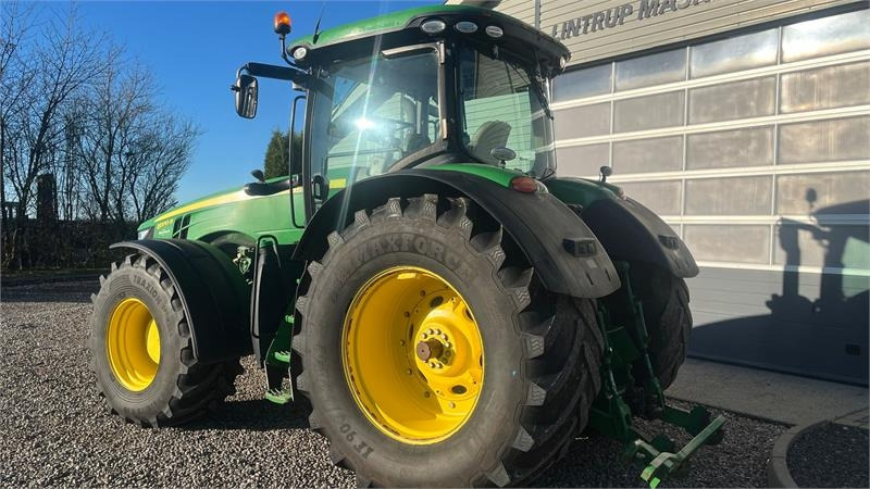 John Deere 8370R Med frontlift og fuld servicehistorik - Трактор: фото 3 John Deere 8370R Med frontlift og fuld servicehistorik - Трактор: фото 3