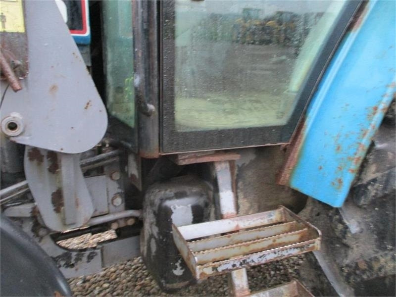 New Holland 7740 SLE Turbo Med frontlæsser og frontlift. - Трактор: фото 5 New Holland 7740 SLE Turbo Med frontlæsser og frontlift. - Трактор: фото 5