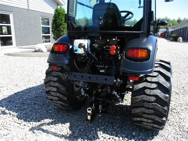 Solis 26 HST med kabine og Industrihjul - Трактор: фото 4 Solis 26 HST med kabine og Industrihjul - Трактор: фото 4