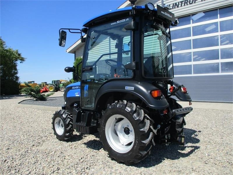 Solis 26 HST med kabine og traktorhjul - Трактор: фото 2 Solis 26 HST med kabine og traktorhjul - Трактор: фото 2