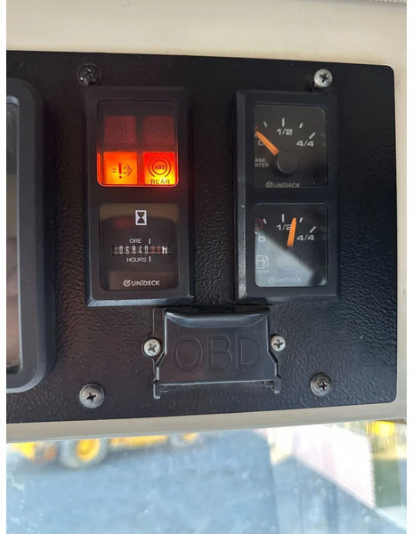 Подметально-уборочная машина Ravo 580 VEEGMACHINE/SWEEPER!!: фото 11 Подметально-уборочная машина Ravo 580 VEEGMACHINE/SWEEPER!!: фото 11