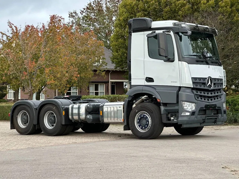 Mercedes-Benz Arocs 3351 6x4 LS!! TRK 180ton!!UNUSED!!TURBO RETARDER!!BELGIUM TRUCK!! - Тягач: фото 3 Mercedes-Benz Arocs 3351 6x4 LS!! TRK 180ton!!UNUSED!!TURBO RETARDER!!BELGIUM TRUCK!! - Тягач: фото 3