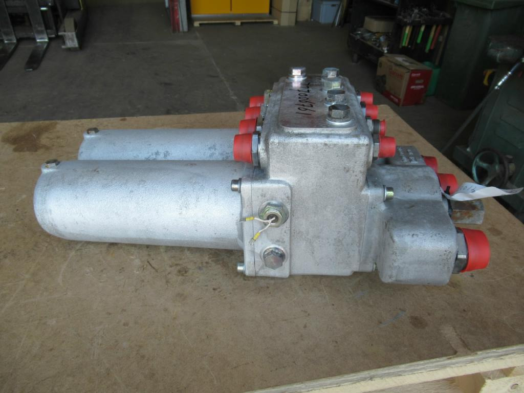 Bomag BC572RB - - Масляный фильтр для Строительной техники: фото 3 Bomag BC572RB - - Масляный фильтр для Строительной техники: фото 3