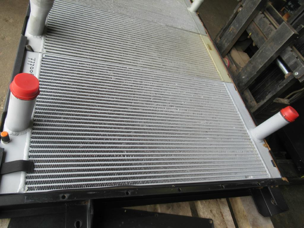 Bomag BC572RB - - Масляный радиатор для Строительной техники: фото 2 Bomag BC572RB - - Масляный радиатор для Строительной техники: фото 2