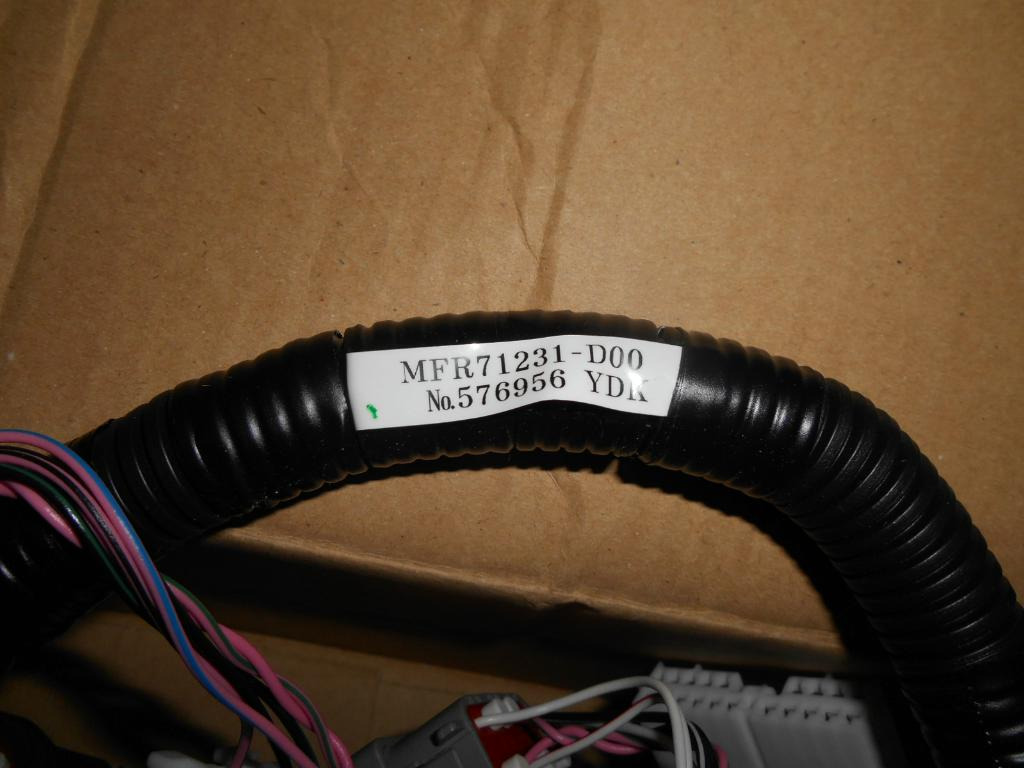 Case MFR71231 - MFR70850 - Кабели/ Провода для Строительной техники: фото 5 Case MFR71231 - MFR70850 - Кабели/ Провода для Строительной техники: фото 5