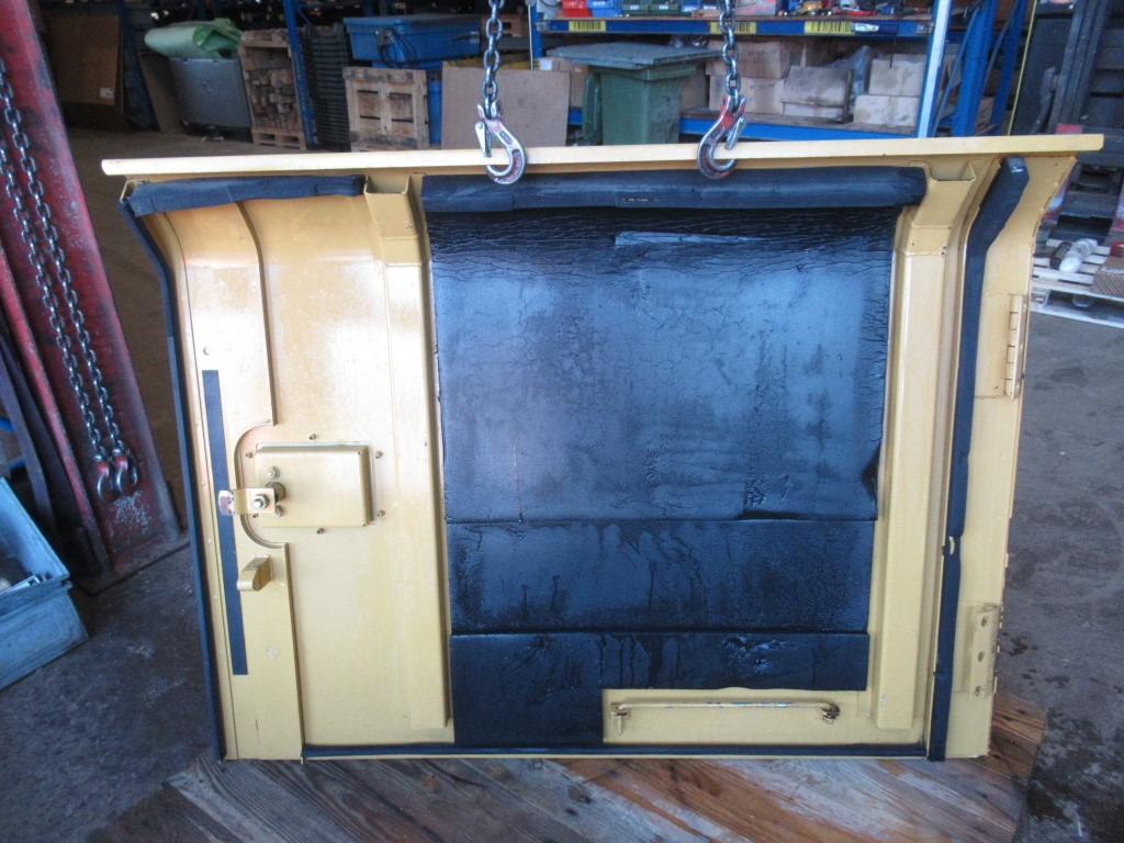 Caterpillar 336FL - - Дверь и запчасти для Строительной техники: фото 3 Caterpillar 336FL - - Дверь и запчасти для Строительной техники: фото 3