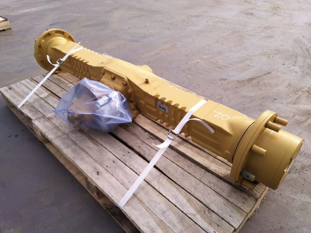 Caterpillar 4454602 - 2628652 - Передняя ось для Строительной техники: фото 3 Caterpillar 4454602 - 2628652 - Передняя ось для Строительной техники: фото 3