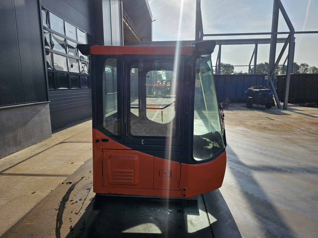 Doosan 220101-00071B - K1005556K - Кабина для Строительной техники: фото 4 Doosan 220101-00071B - K1005556K - Кабина для Строительной техники: фото 4