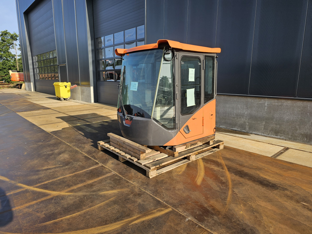 Doosan 220101-00229T - 220101-00229V - Кабина для Строительной техники: фото 1 Doosan 220101-00229T - 220101-00229V - Кабина для Строительной техники: фото 1