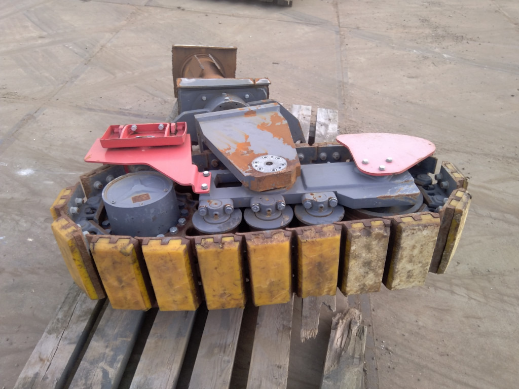 Dynapac PL1000F - - Запчасти ходовой части для Строительной техники: фото 2 Dynapac PL1000F - - Запчасти ходовой части для Строительной техники: фото 2