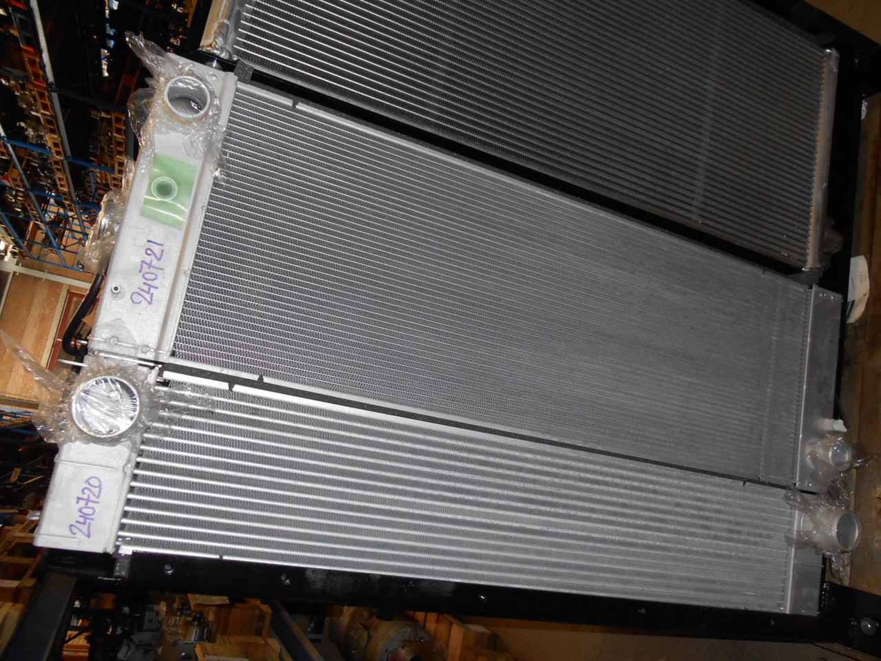 New Holland LC05P00043S001 - Радиатор для Строительной техники: фото 1 New Holland LC05P00043S001 - Радиатор для Строительной техники: фото 1