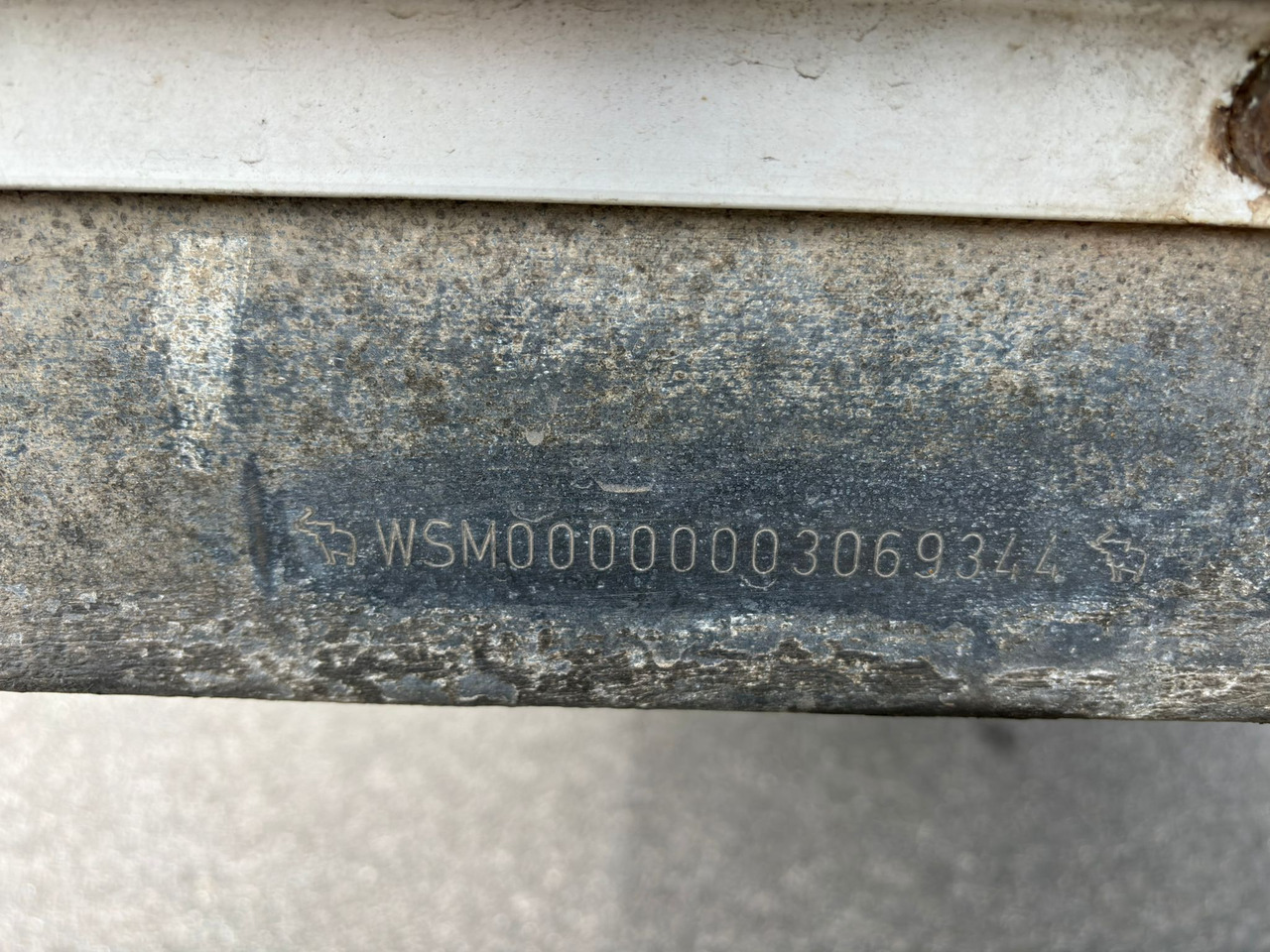 Тентованный полуприцеп SCHMITZ SCS 24/L: фото 7 Тентованный полуприцеп SCHMITZ SCS 24/L: фото 7