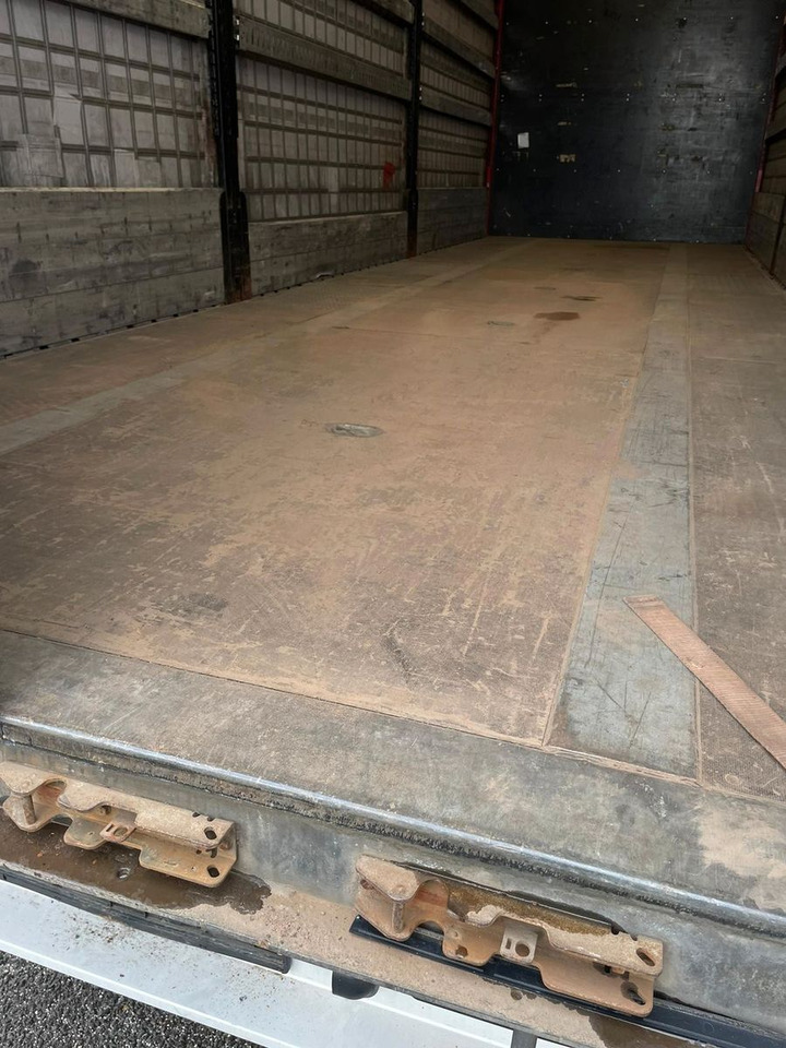 Тентованный прицеп Svan CHT202: фото 9