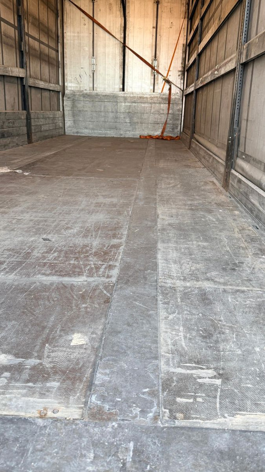 Svan CHT202 - Тентованный прицеп: фото 5 Svan CHT202 - Тентованный прицеп: фото 5