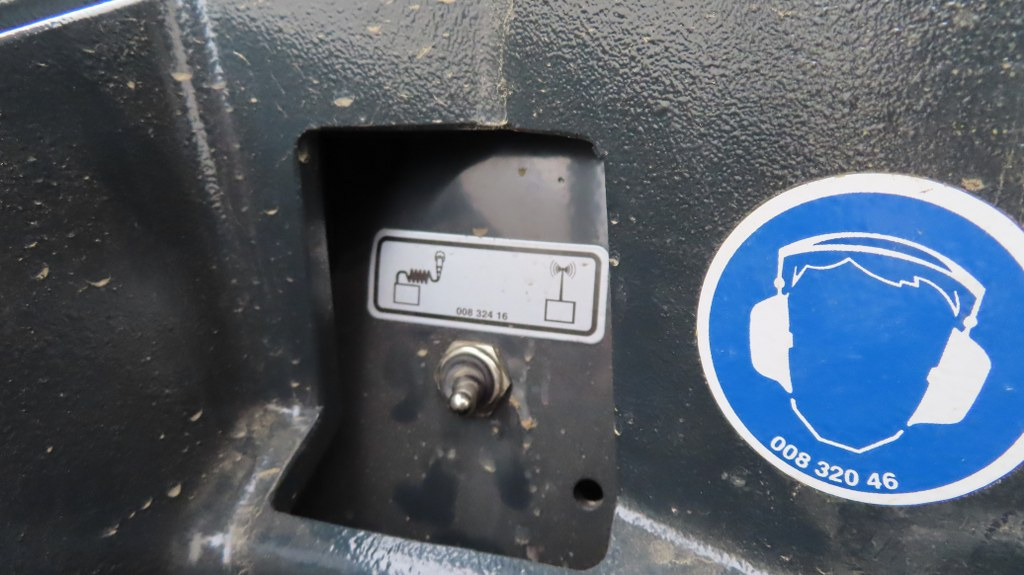 Каток тротуарный Bomag BMP 8500: фото 14