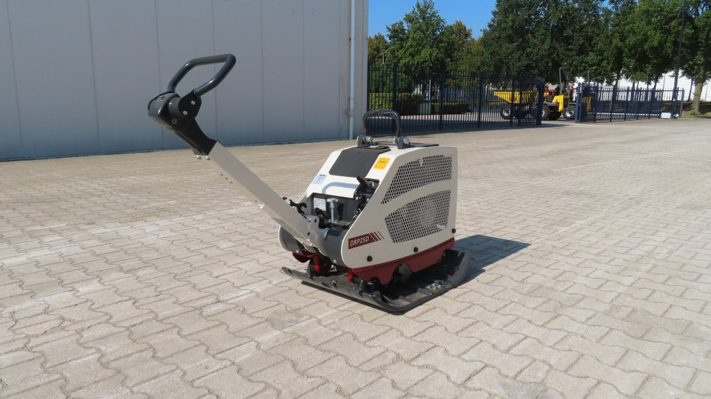 Dynapac DRP25D - Виброплита: фото 2 Dynapac DRP25D - Виброплита: фото 2