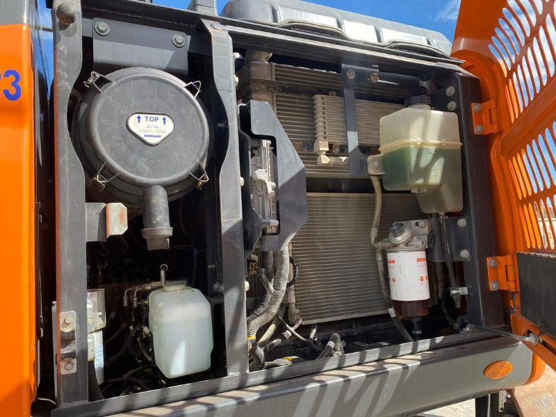 Doosan DX160W - Колёсный экскаватор: фото 4 Doosan DX160W - Колёсный экскаватор: фото 4