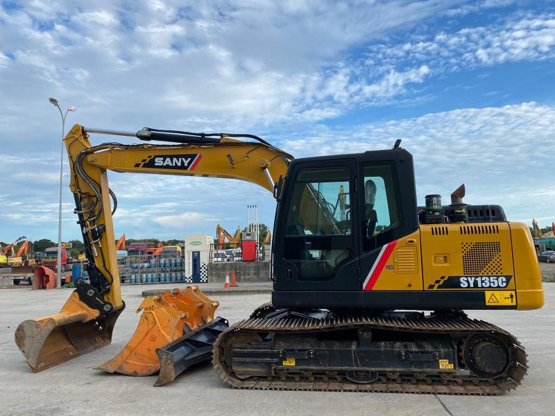 Sany SY 135 - Гусеничный экскаватор: фото 1 Sany SY 135 - Гусеничный экскаватор: фото 1