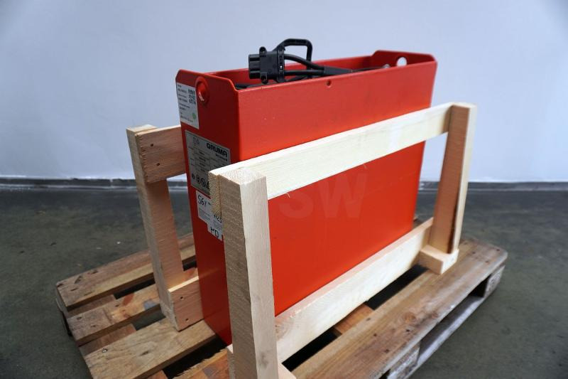 GRUMA 24 Volt 2 PzS 230 Ah - Аккумулятор: фото 1 GRUMA 24 Volt 2 PzS 230 Ah - Аккумулятор: фото 1