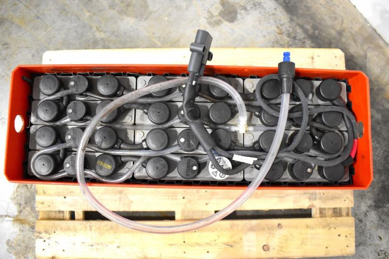 GRUMA 24 Volt 2 PzS 250 Ah - Аккумулятор для Погрузочно-разгрузочной техники: фото 3 GRUMA 24 Volt 2 PzS 250 Ah - Аккумулятор для Погрузочно-разгрузочной техники: фото 3