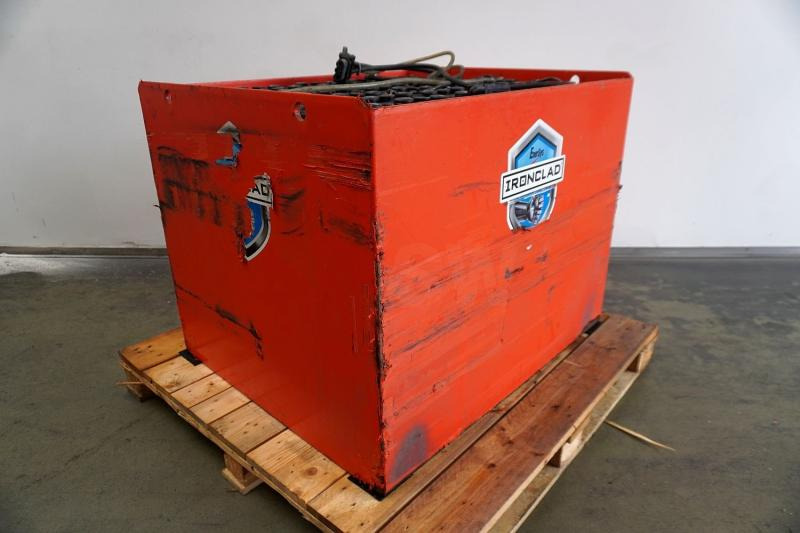 GRUMA 80 Volt 5 PzQ 860 Ah - Аккумулятор для Погрузочно-разгрузочной техники: фото 2 GRUMA 80 Volt 5 PzQ 860 Ah - Аккумулятор для Погрузочно-разгрузочной техники: фото 2