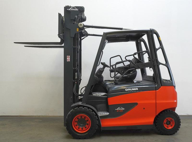 Linde E 45/600 H 388 - Электропогрузчик: фото 4 Linde E 45/600 H 388 - Электропогрузчик: фото 4