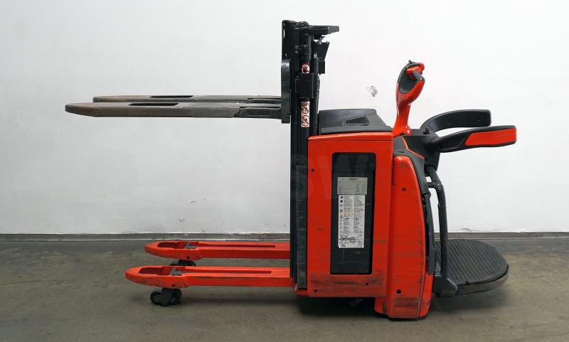 Linde L 14 AP i 1173 - Штабелер: фото 3 Linde L 14 AP i 1173 - Штабелер: фото 3