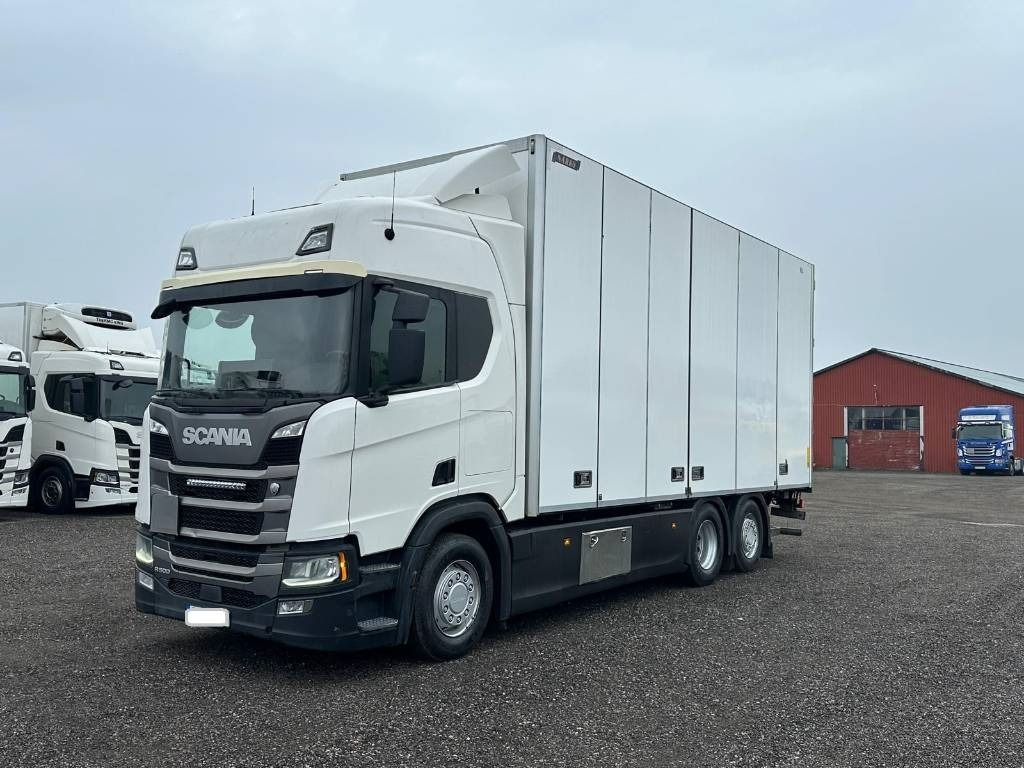 Scania R500B6X2*4NB serie 2921 - Грузовик с закрытым кузовом: фото 2 Scania R500B6X2*4NB serie 2921 - Грузовик с закрытым кузовом: фото 2
