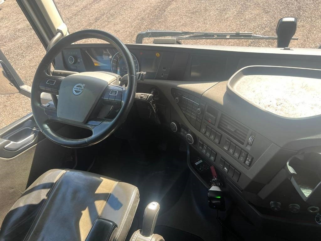 Volvo FH460 serie 0826 - Рефрижератор: фото 4 Volvo FH460 serie 0826 - Рефрижератор: фото 4