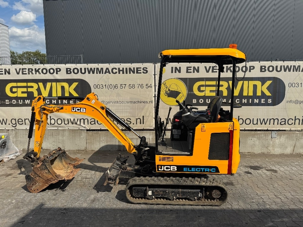JCB 19 C-1E - Мини-экскаватор: фото 1 JCB 19 C-1E - Мини-экскаватор: фото 1