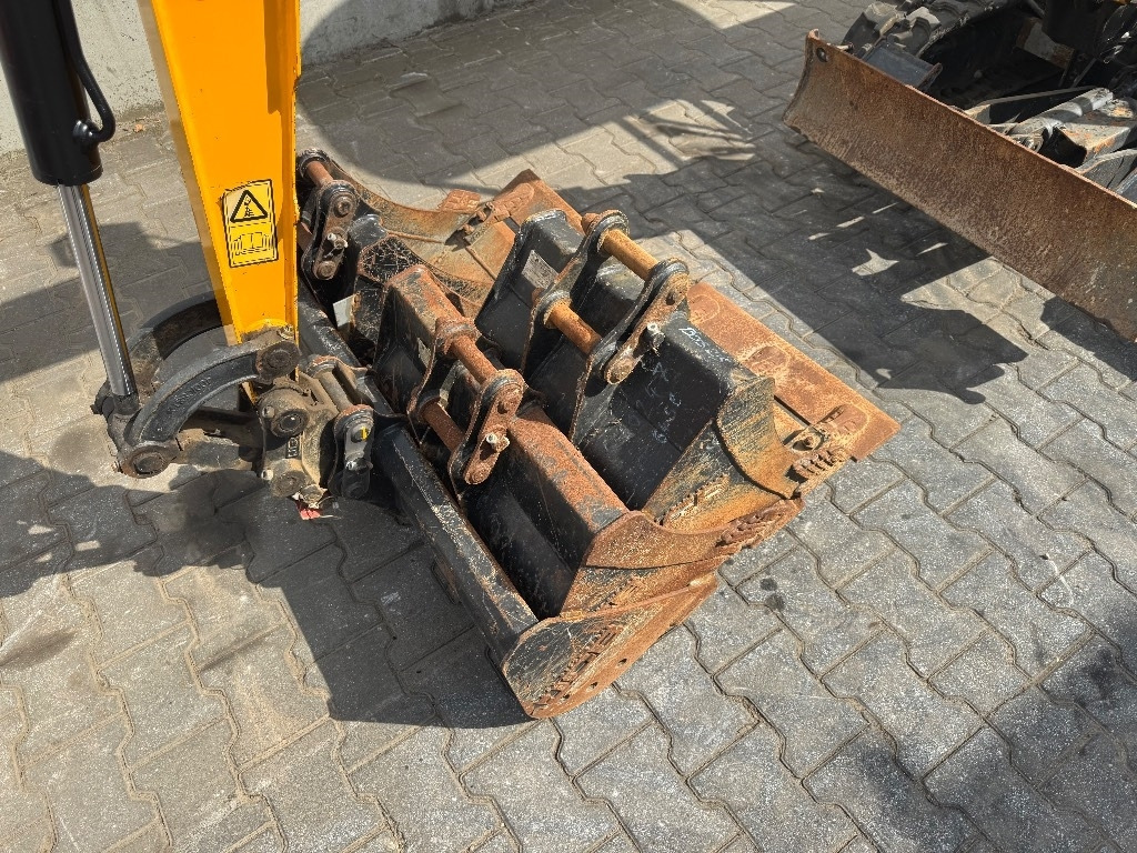 JCB 19 C-1E - Мини-экскаватор: фото 3 JCB 19 C-1E - Мини-экскаватор: фото 3