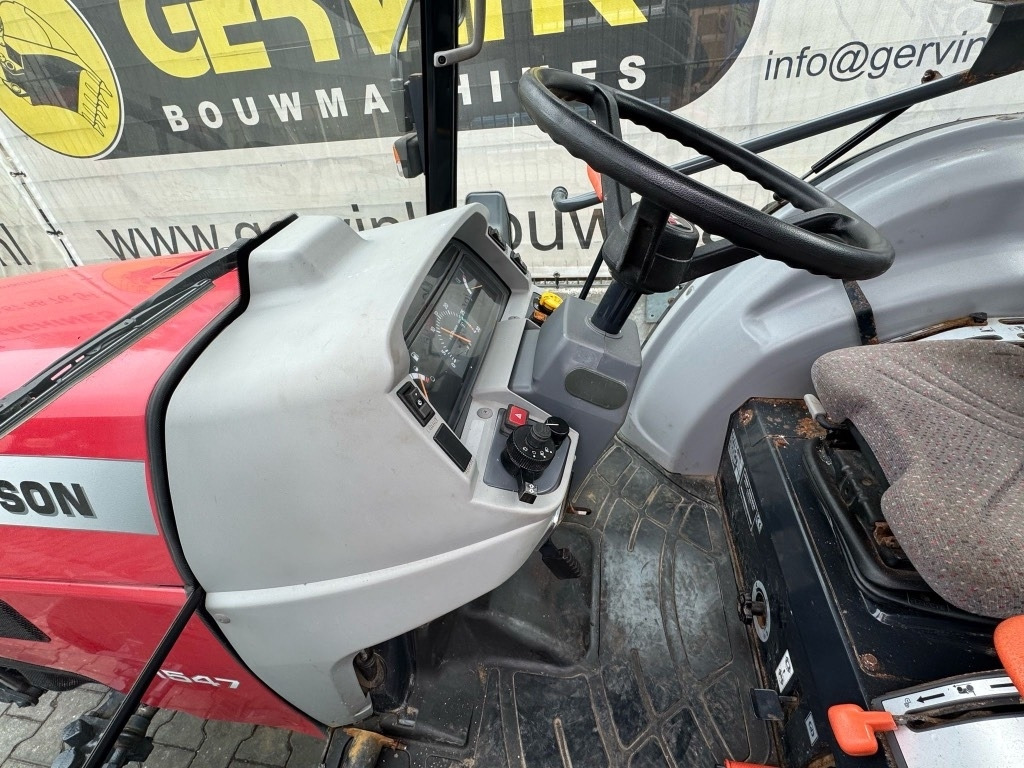 Трактор Massey Ferguson 1547: фото 15