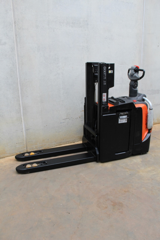 BT SPE 200 DN - Штабелер: фото 2 BT SPE 200 DN - Штабелер: фото 2