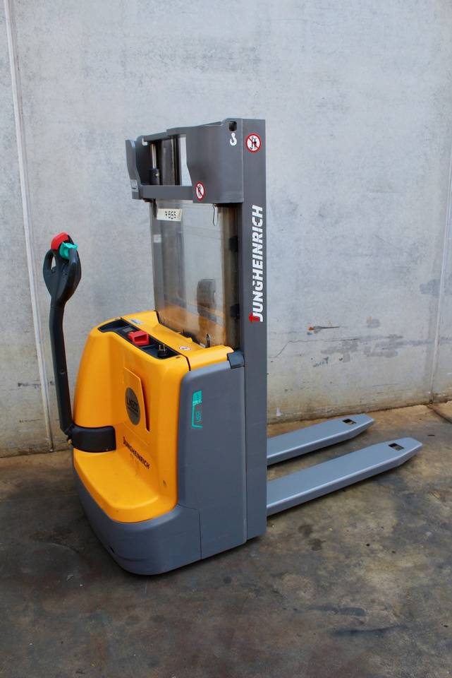Jungheinrich EJC 110 250 ZZ LI-ion - Штабелер: фото 3 Jungheinrich EJC 110 250 ZZ LI-ion - Штабелер: фото 3