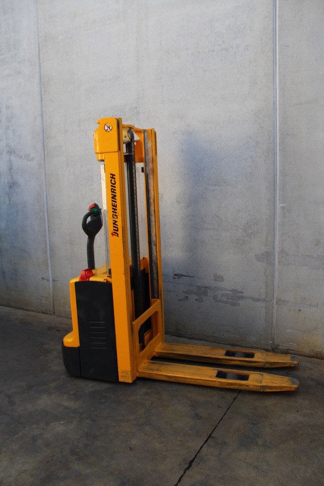 Jungheinrich EJC 110 290 ZT - Штабелер: фото 4 Jungheinrich EJC 110 290 ZT - Штабелер: фото 4