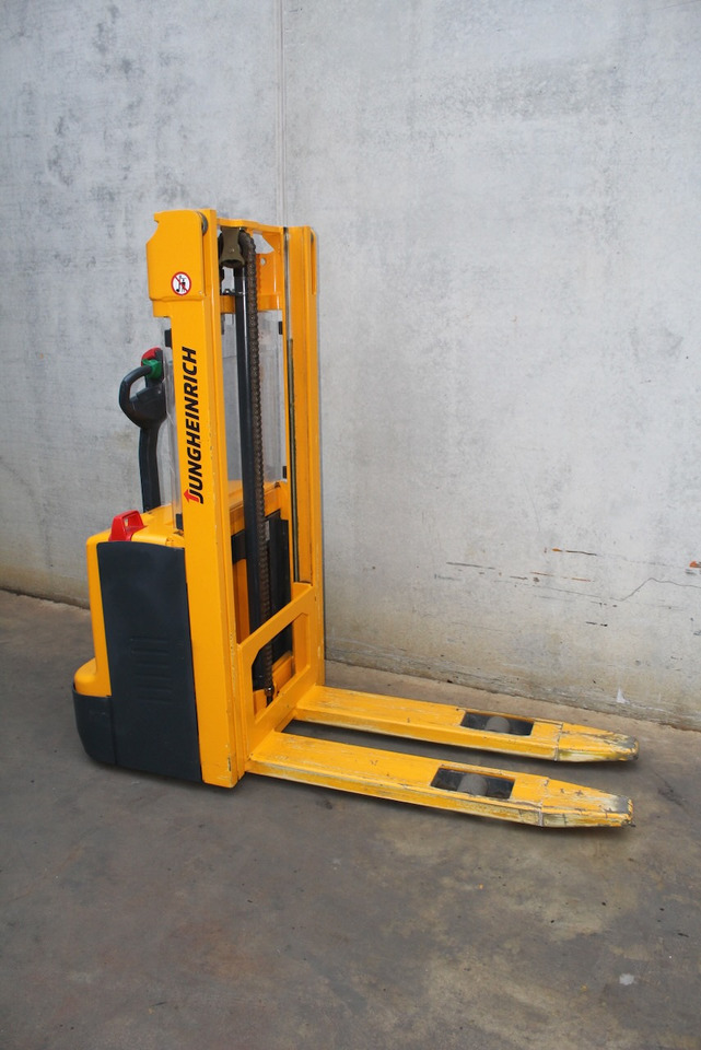Jungheinrich EJC 112 250 ZT - Штабелер: фото 4 Jungheinrich EJC 112 250 ZT - Штабелер: фото 4