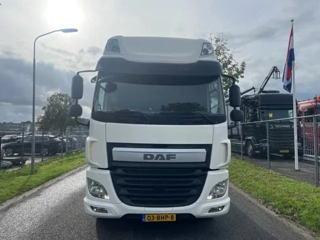 DAF CF 400 FT CF 400 Spacecab tractor head Top Condition - Тягач: фото 2 DAF CF 400 FT CF 400 Spacecab tractor head Top Condition - Тягач: фото 2