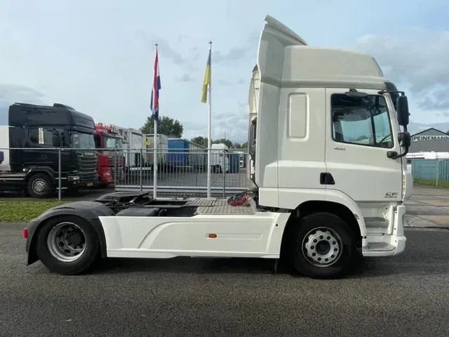 DAF CF 400 FT CF 400 Spacecab tractor head Top Condition - Тягач: фото 4 DAF CF 400 FT CF 400 Spacecab tractor head Top Condition - Тягач: фото 4