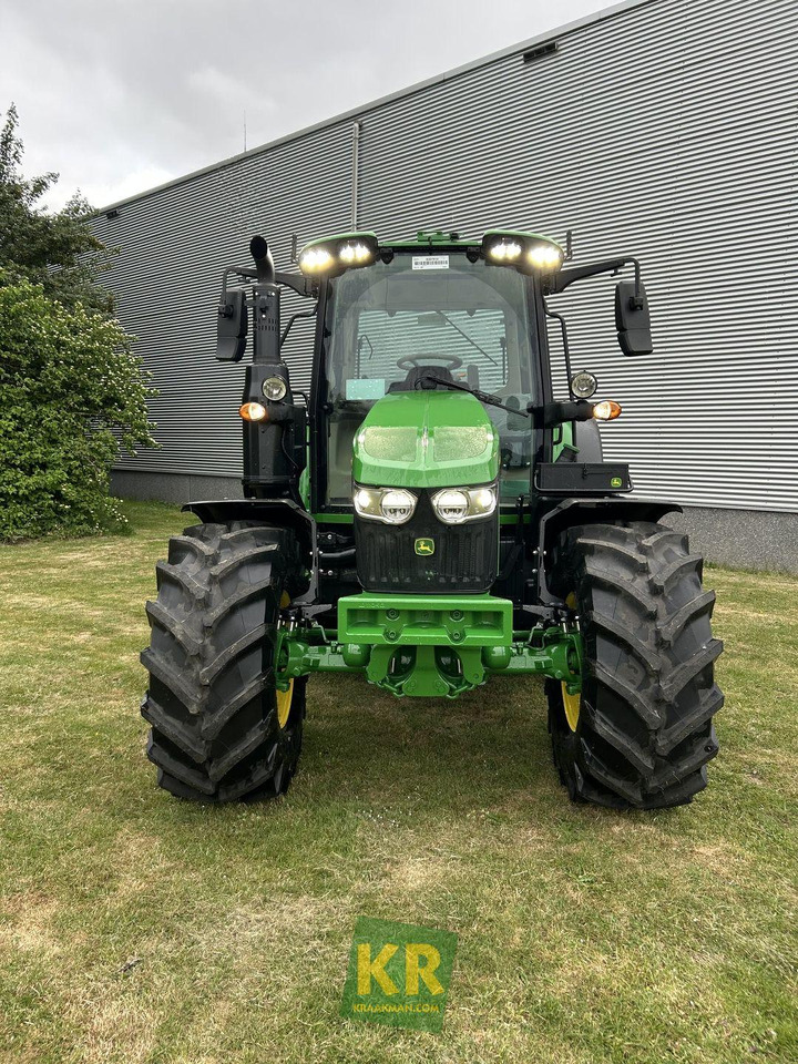 Новый Трактор 6120M John Deere: фото 8