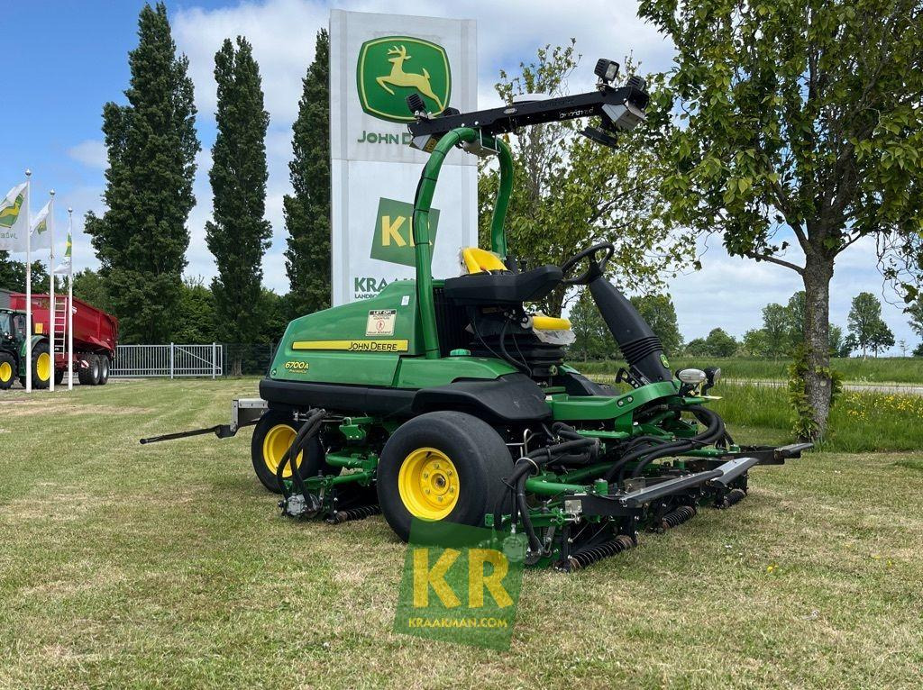 6700A John Deere - Газонокосилка: фото 1 6700A John Deere - Газонокосилка: фото 1