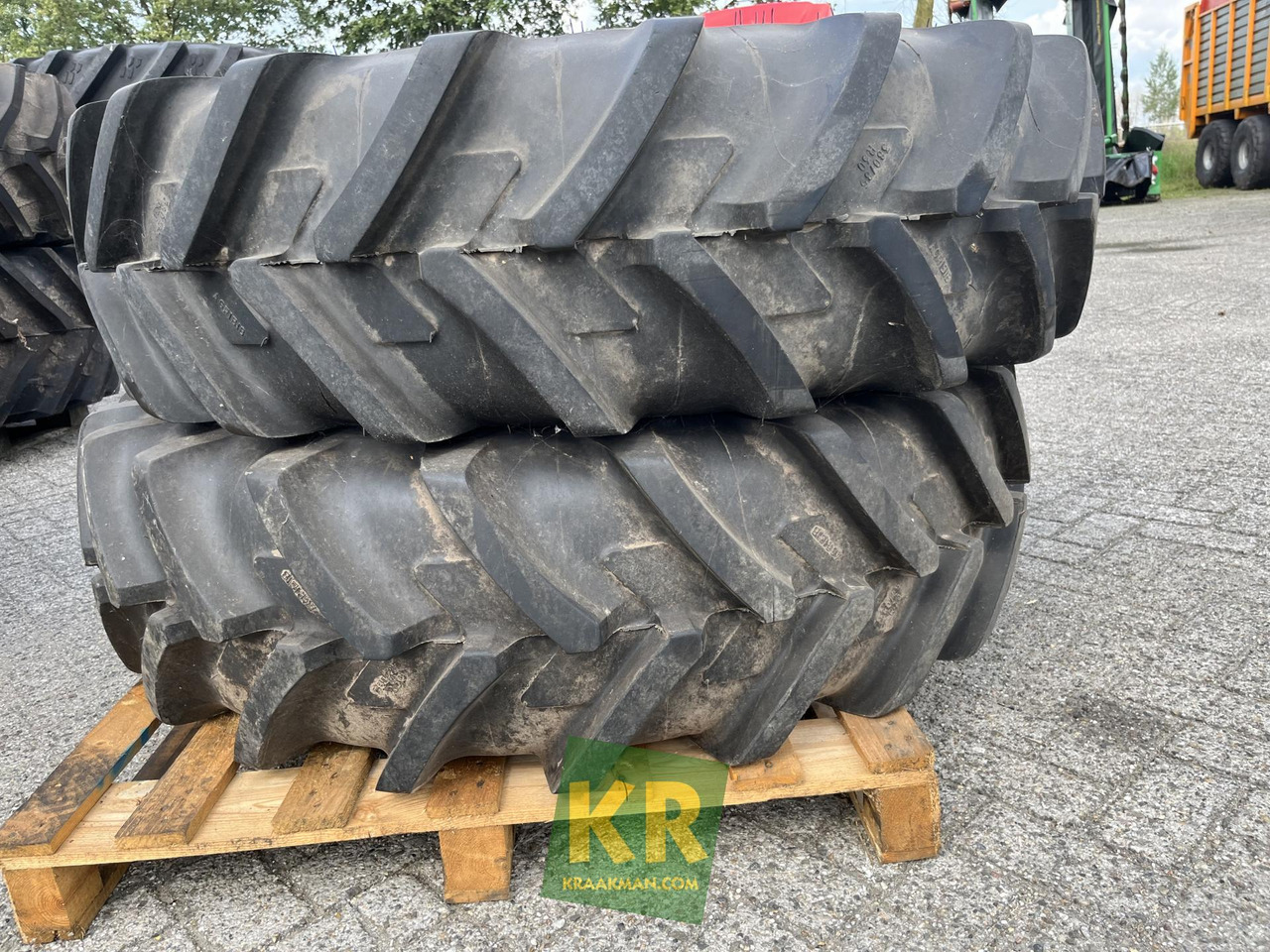Agribib 380/85R30 Michelin - Колесо для Сельскохозяйственной техники: фото 1 Agribib 380/85R30 Michelin - Колесо для Сельскохозяйственной техники: фото 1