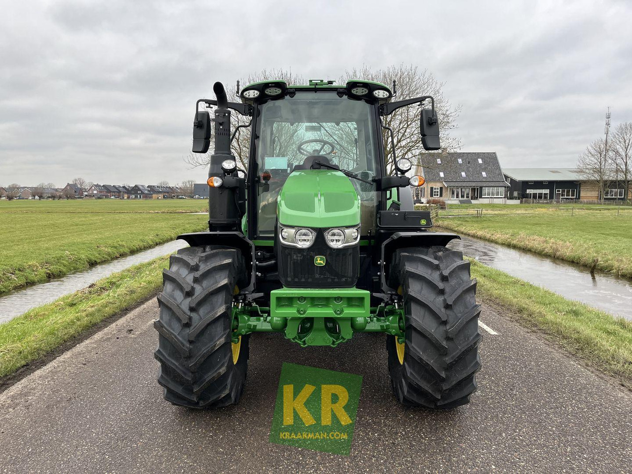 Новый Трактор John Deere 6120M: фото 8