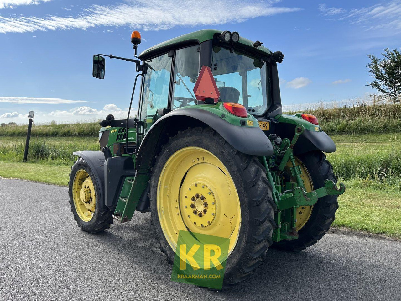 John Deere 6125M trekker - Трактор: фото 3 John Deere 6125M trekker - Трактор: фото 3
